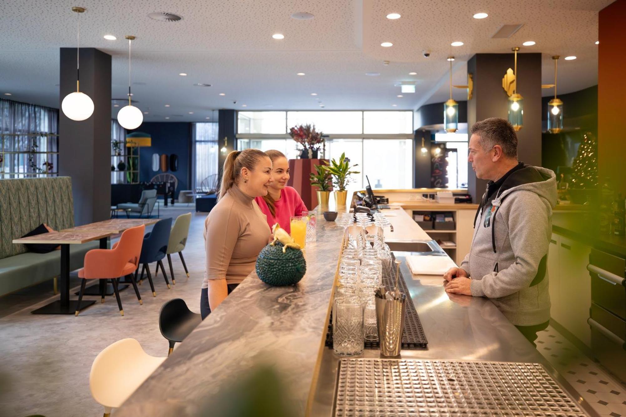 Holiday Inn - The Niu, Flower Konstanz By Ihg Εξωτερικό φωτογραφία