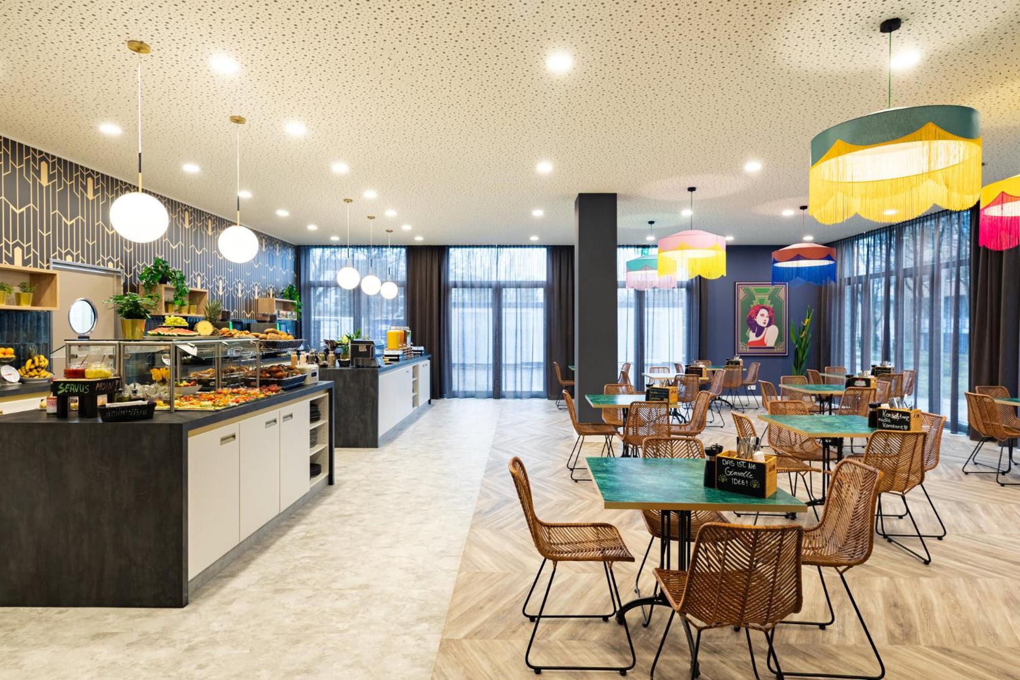 Holiday Inn - The Niu, Flower Konstanz By Ihg Εξωτερικό φωτογραφία
